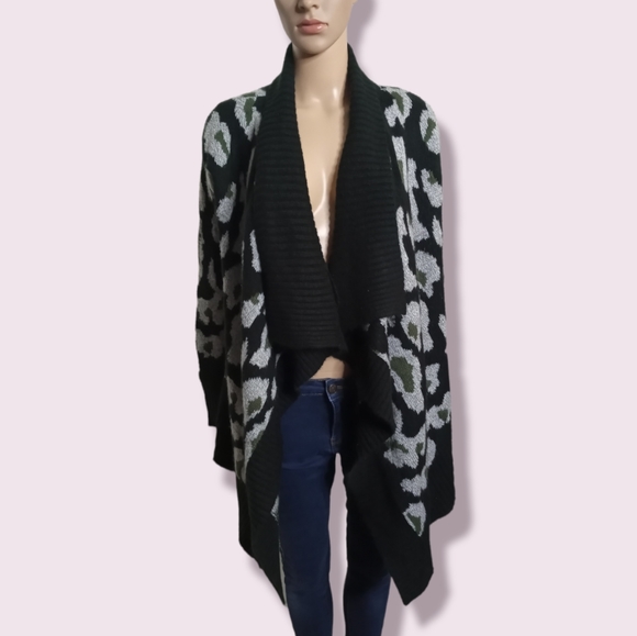 Open Front Romero & Juliet Couture Cardigan Sweater Sz Large - Picture 1 of 7